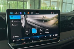 met. harmaa Volkswagen Tiguan 2025 kuva 13.