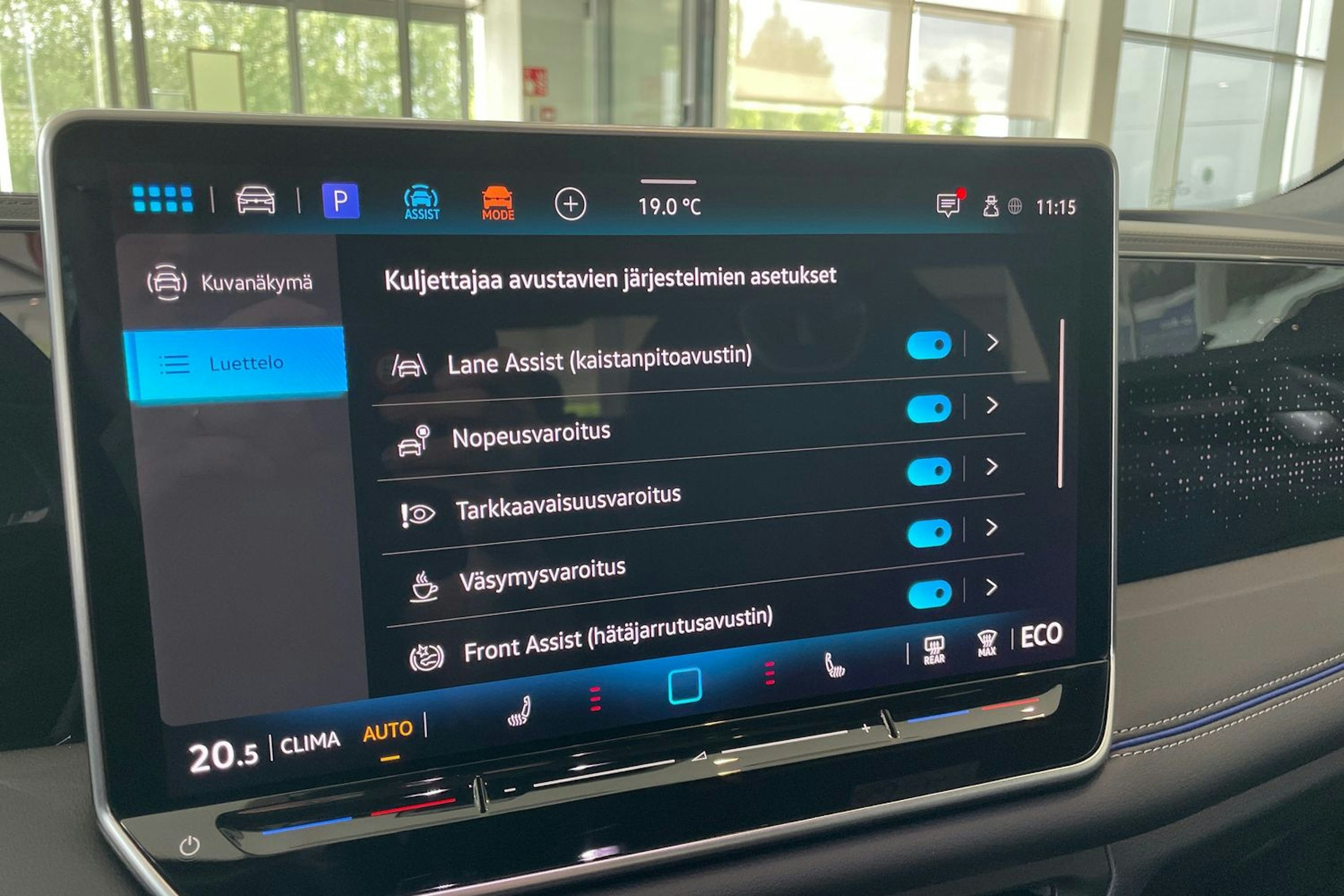 met. harmaa Volkswagen Tiguan 2025 kuva 14.