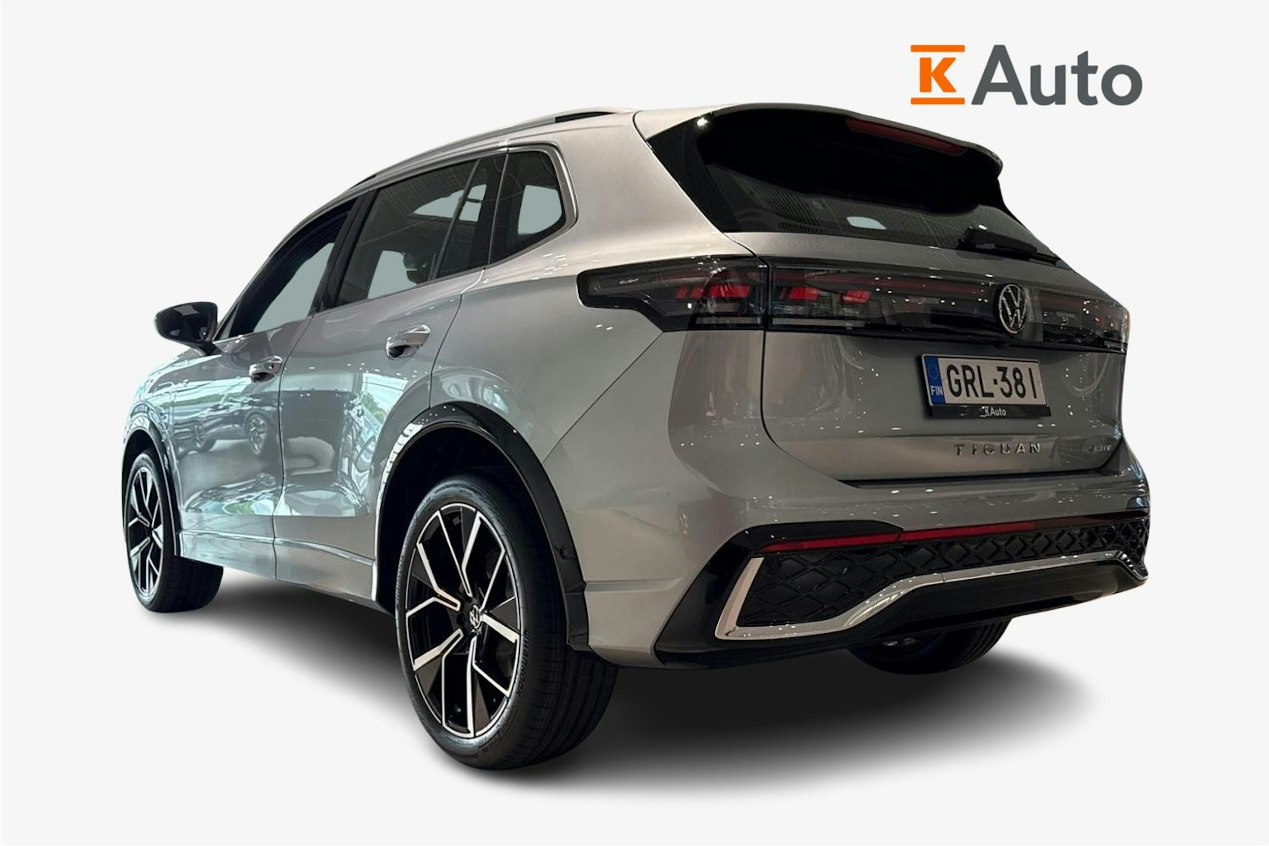 harmaa Volkswagen Tiguan 2025 kuva 2.