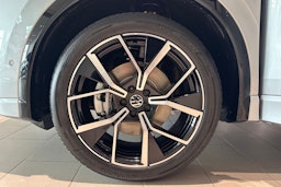 harmaa Volkswagen Tiguan 2025 kuva 10.