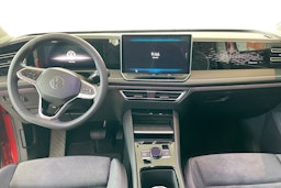 oranssi Volkswagen Tiguan 2025 kuva 7.