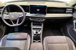 harmaa Volkswagen Tiguan 2025 kuva 7.