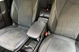 harmaa Volkswagen Tiguan 2025 kuva 19.