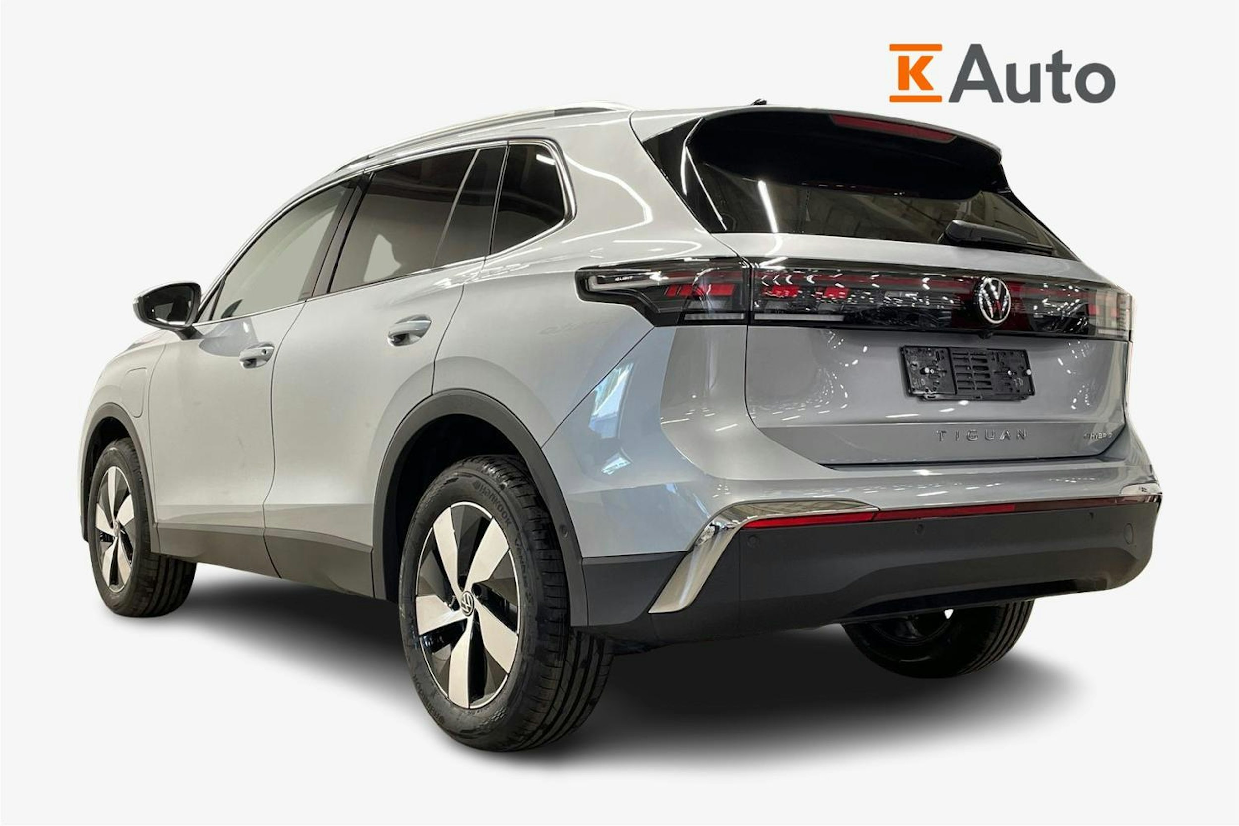 harmaa Volkswagen Tiguan 2025 kuva 2.
