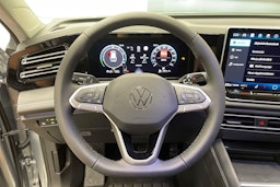harmaa Volkswagen Tiguan 2025 kuva 10.