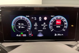 harmaa Volkswagen Tiguan 2025 kuva 11.