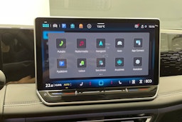 harmaa Volkswagen Tiguan 2025 kuva 12.