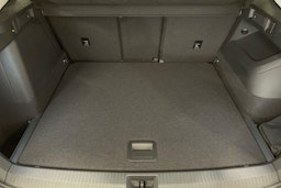 harmaa Volkswagen Tiguan 2025 kuva 15.