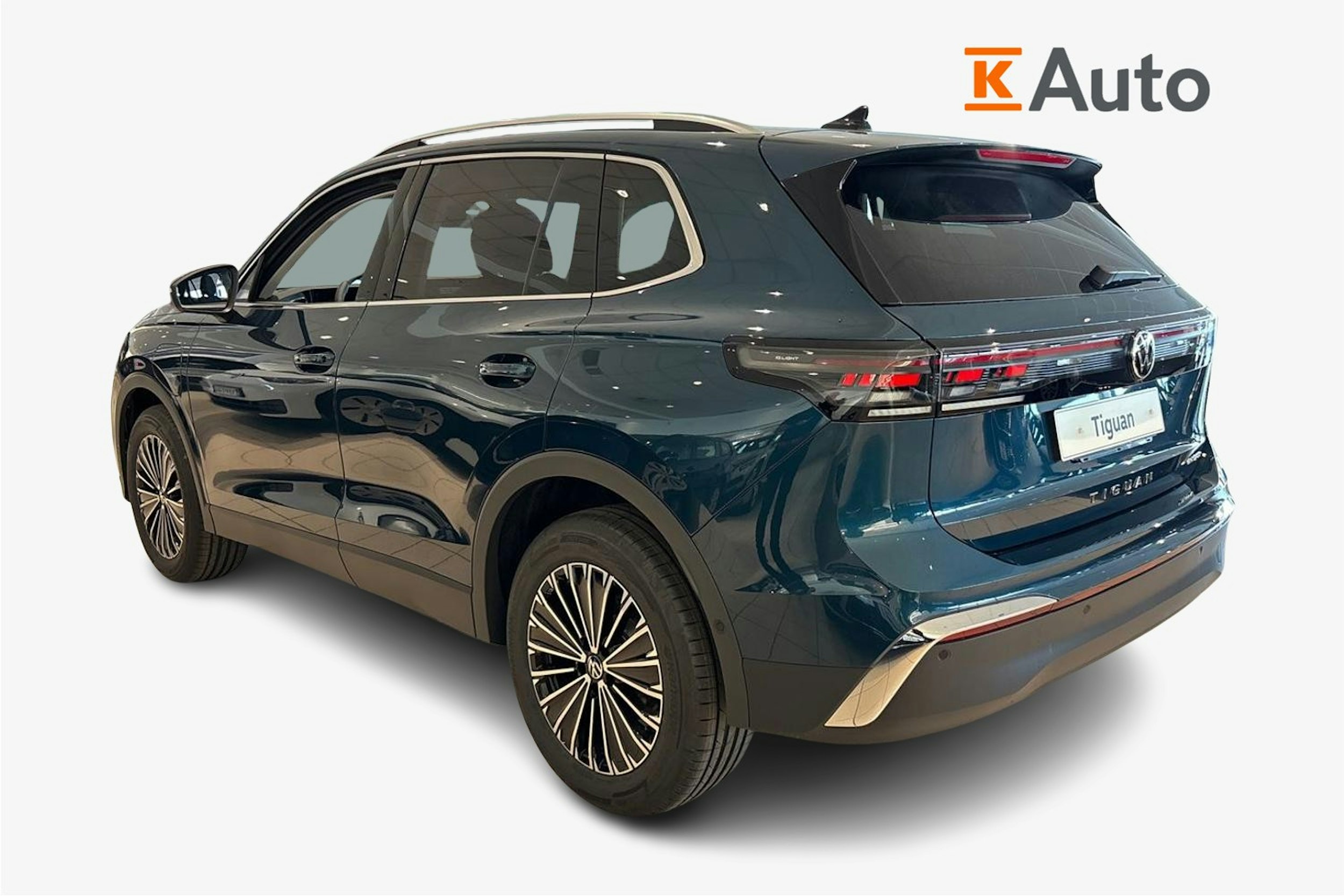 sininen Volkswagen Tiguan 2025 kuva 2.