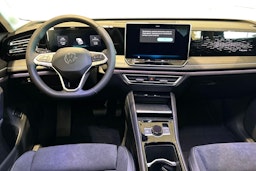 sininen Volkswagen Tiguan 2025 kuva 7.