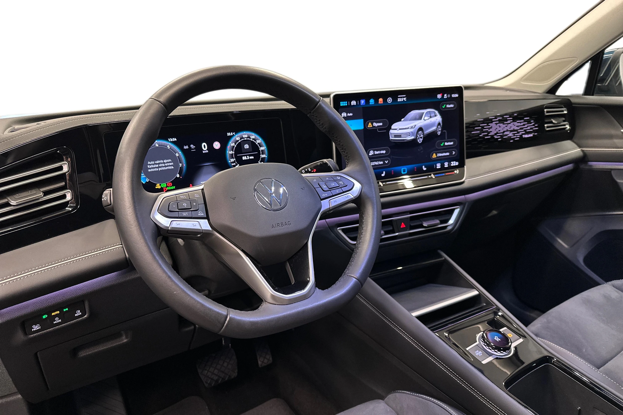 sininen Volkswagen Tiguan 2025 kuva 6.