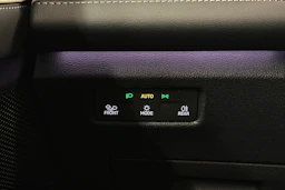 sininen Volkswagen Tiguan 2025 kuva 14.