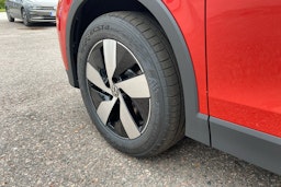 oranssi Volkswagen Tiguan 2025 kuva 12.
