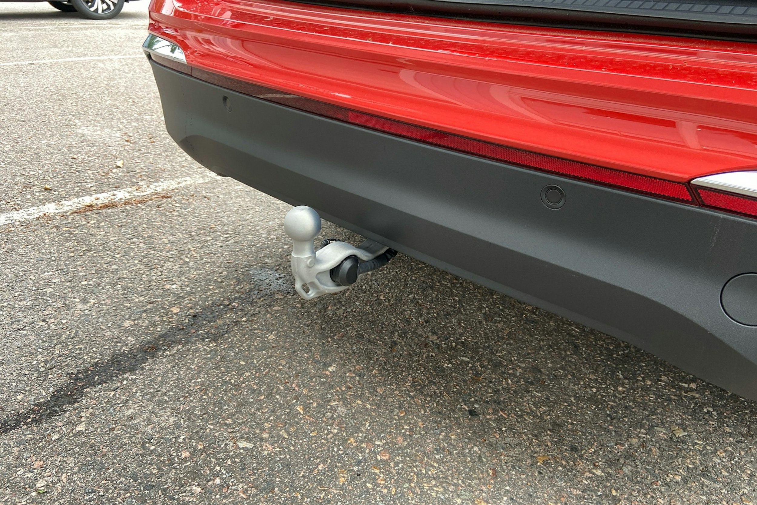 oranssi Volkswagen Tiguan 2025 kuva 24.