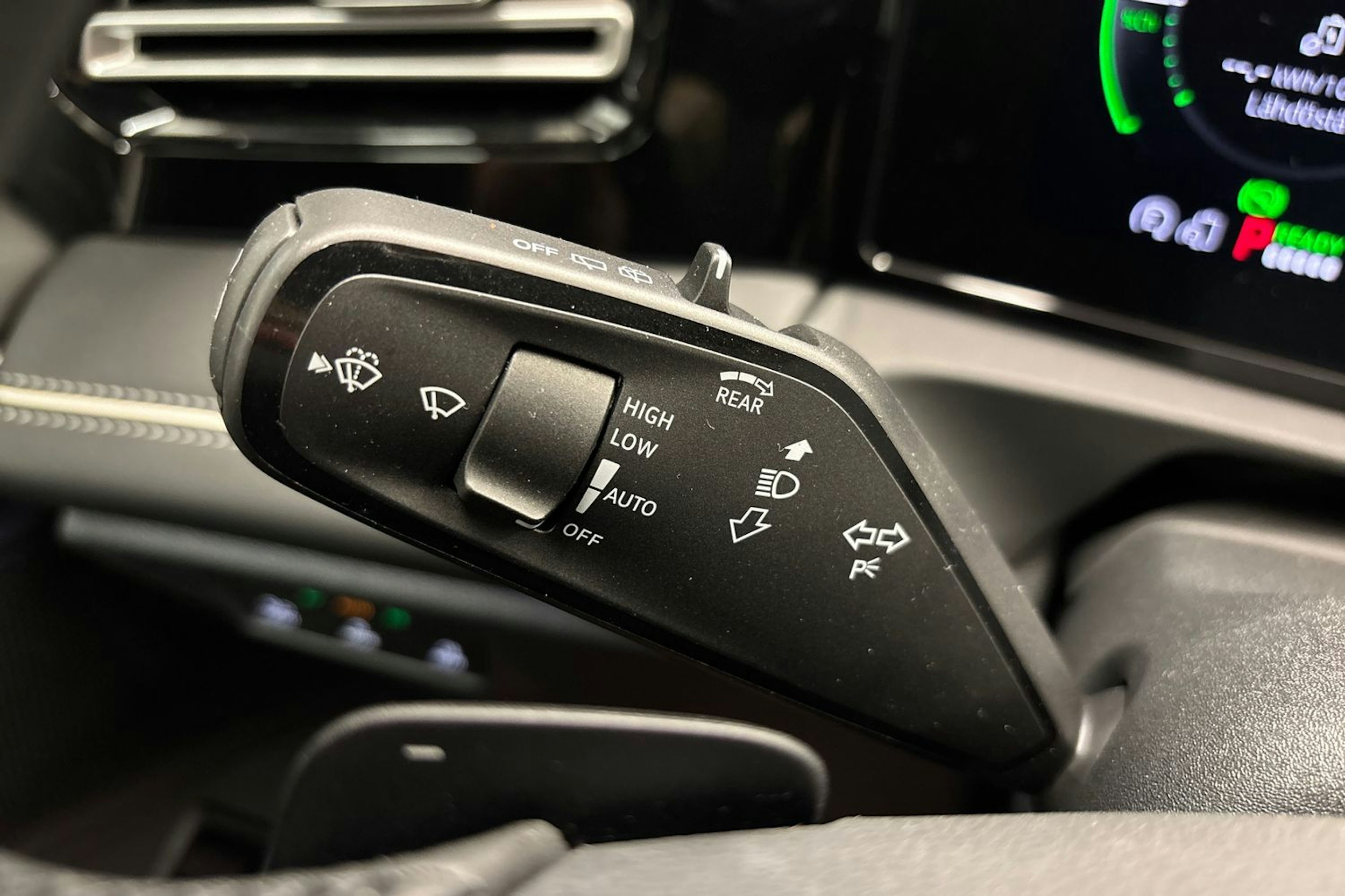 met. oranssi Volkswagen Tiguan 2025 kuva 13.
