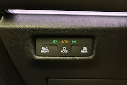 met. oranssi Volkswagen Tiguan 2025 kuva 14.