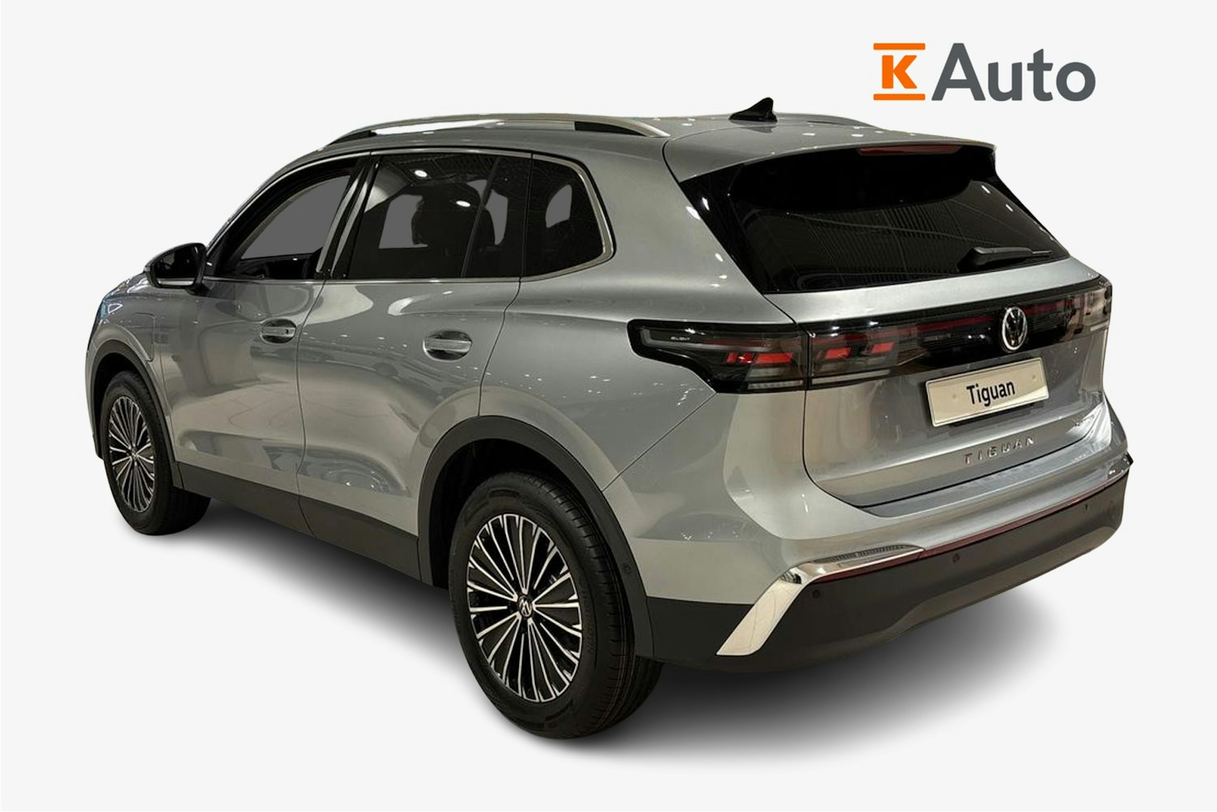 harmaa Volkswagen Tiguan 2025 kuva 2.