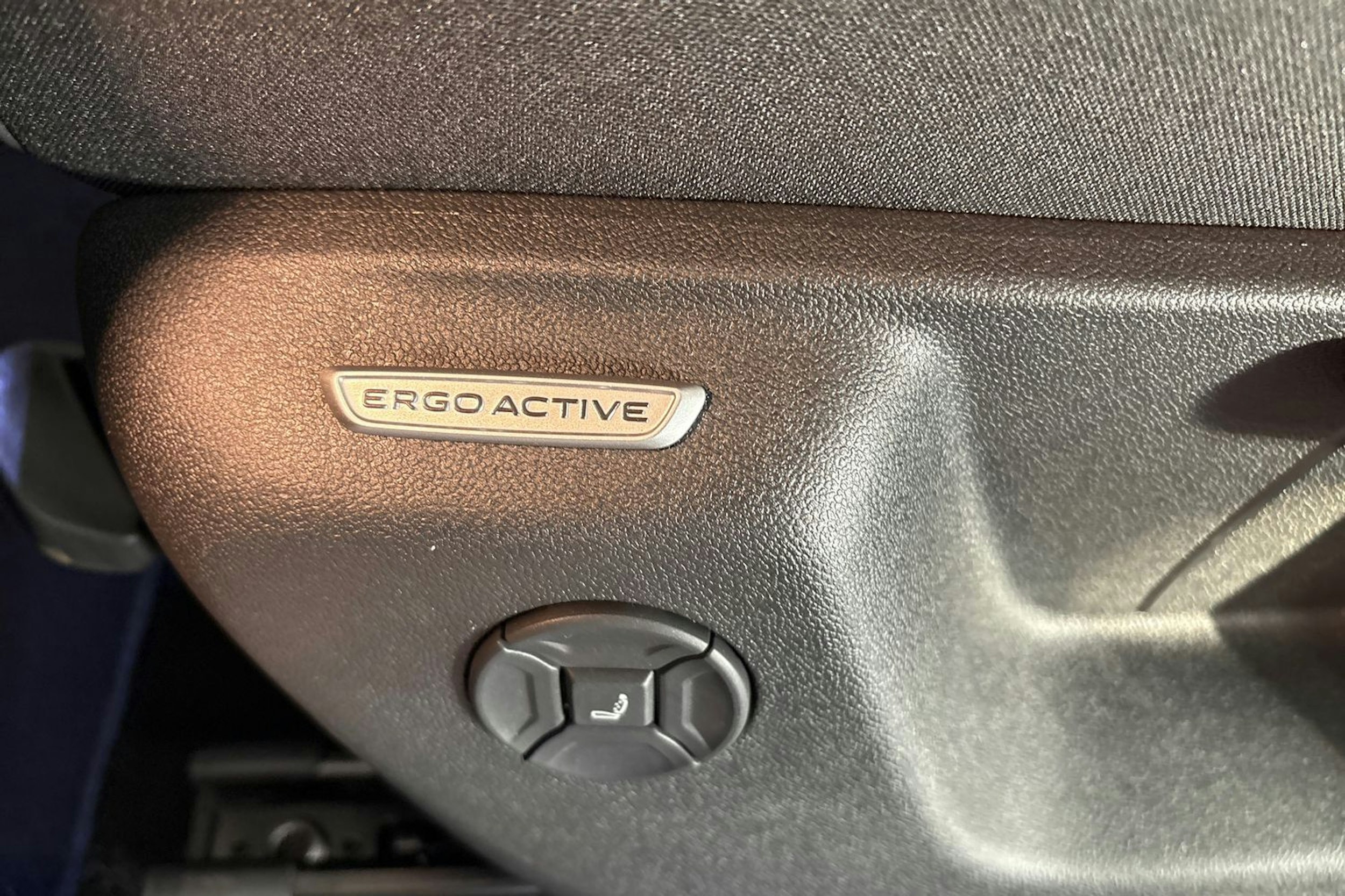 musta Volkswagen Tiguan 2026 kuva 11.