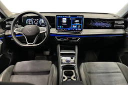 harmaa Volkswagen Tiguan 2025 kuva 9.