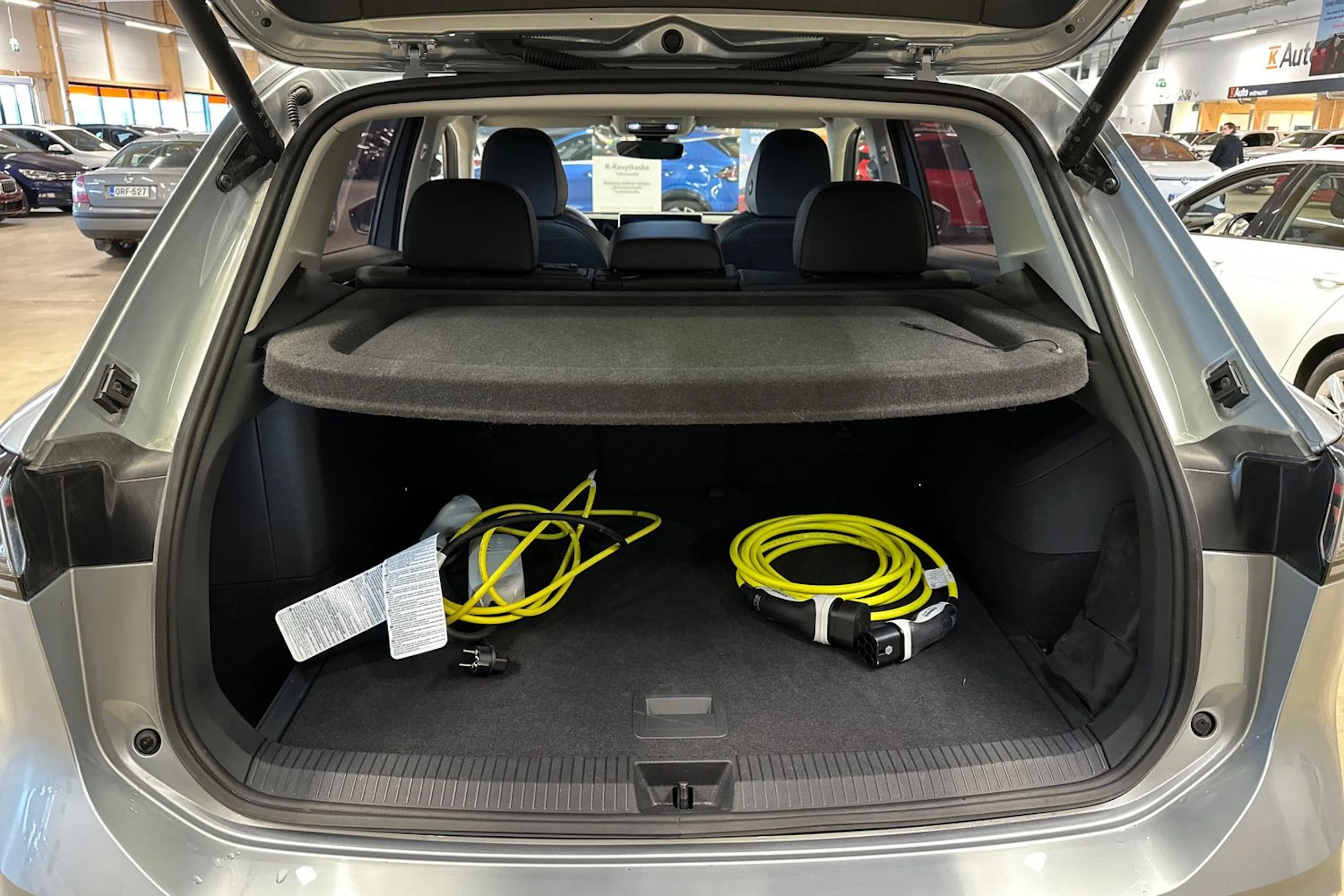 harmaa Volkswagen Tiguan 2025 kuva 31.