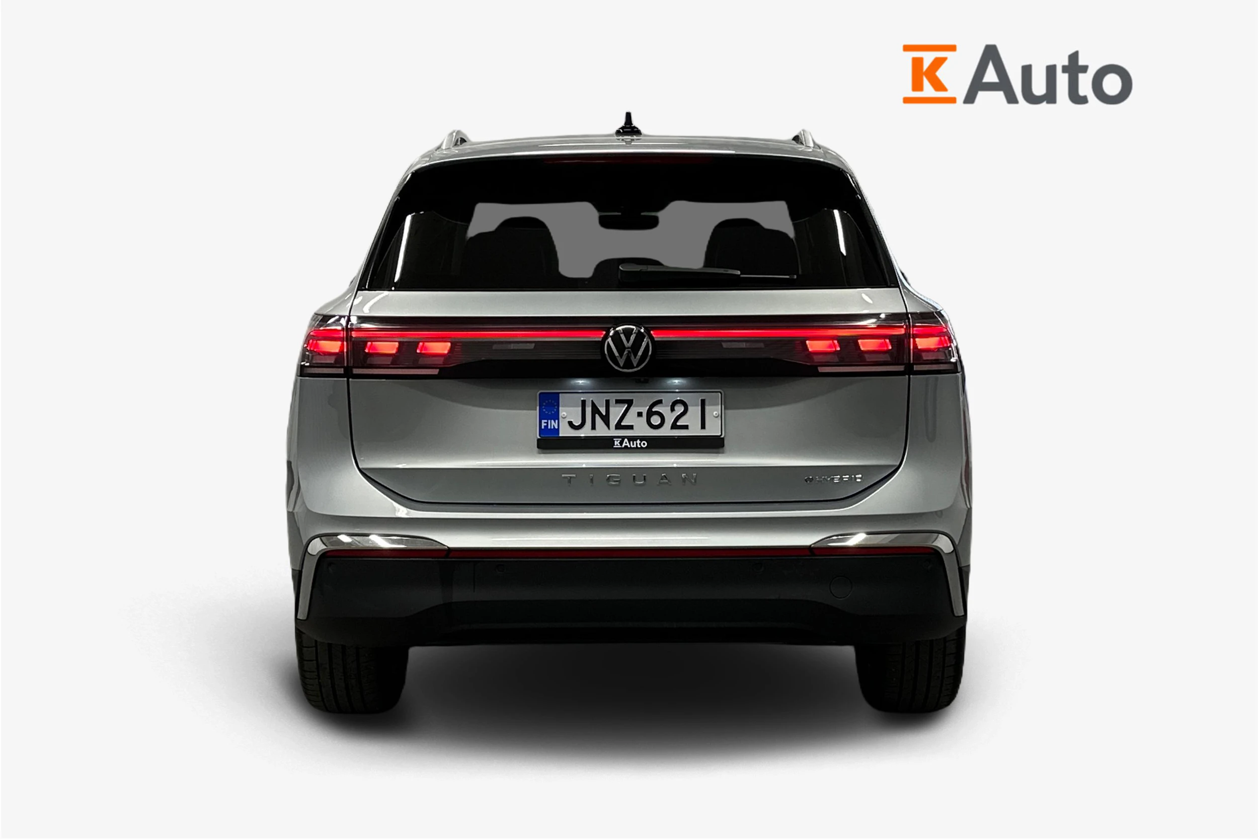 harmaa Volkswagen Tiguan 2025 kuva 4.