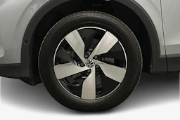 harmaa Volkswagen Tiguan 2025 kuva 12.