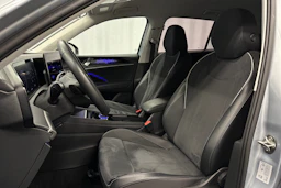 harmaa Volkswagen Tiguan 2025 kuva 19.