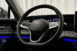 harmaa Volkswagen Tiguan 2025 kuva 20.