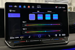 harmaa Volkswagen Tiguan 2025 kuva 29.