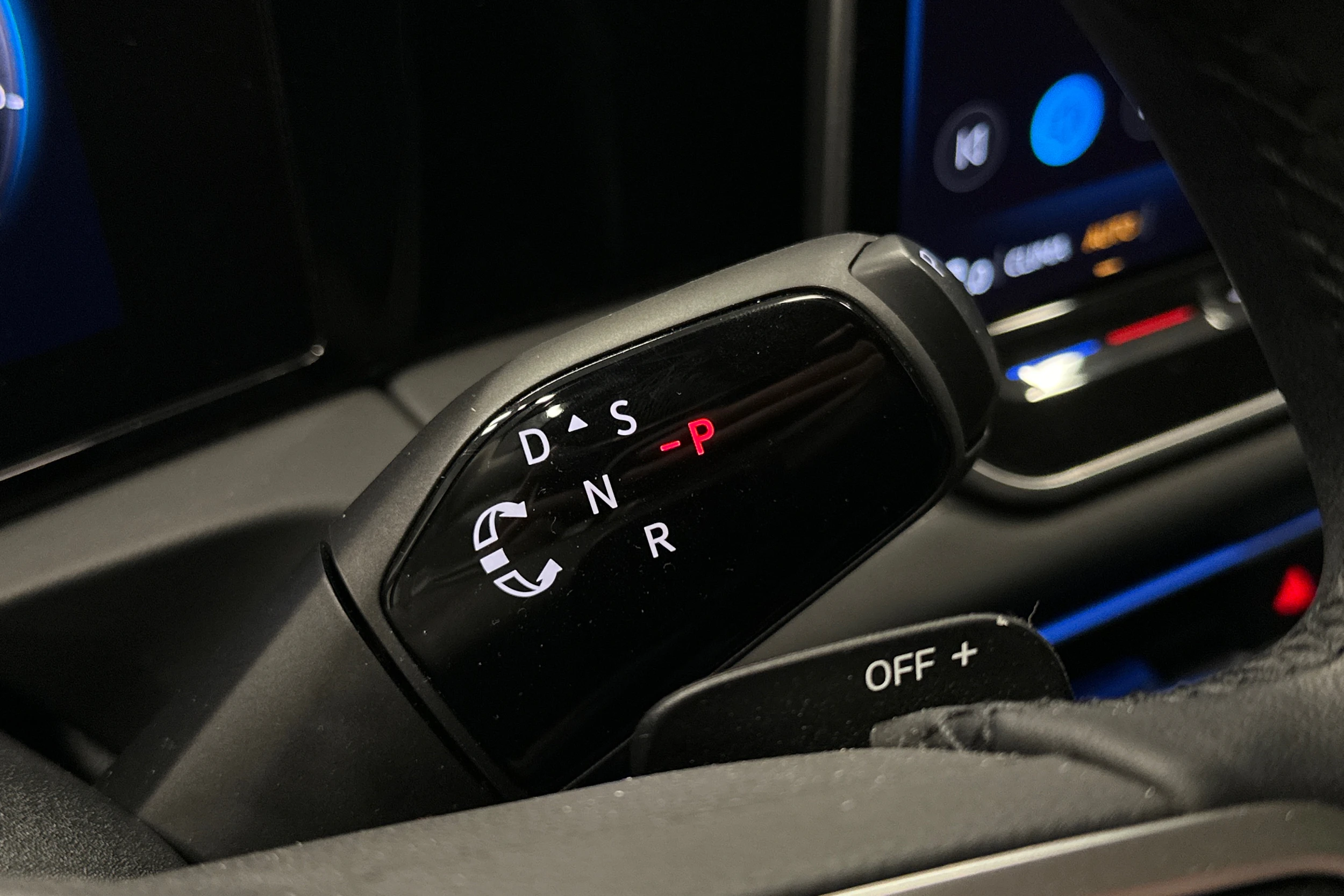 harmaa Volkswagen Tiguan 2025 kuva 22.