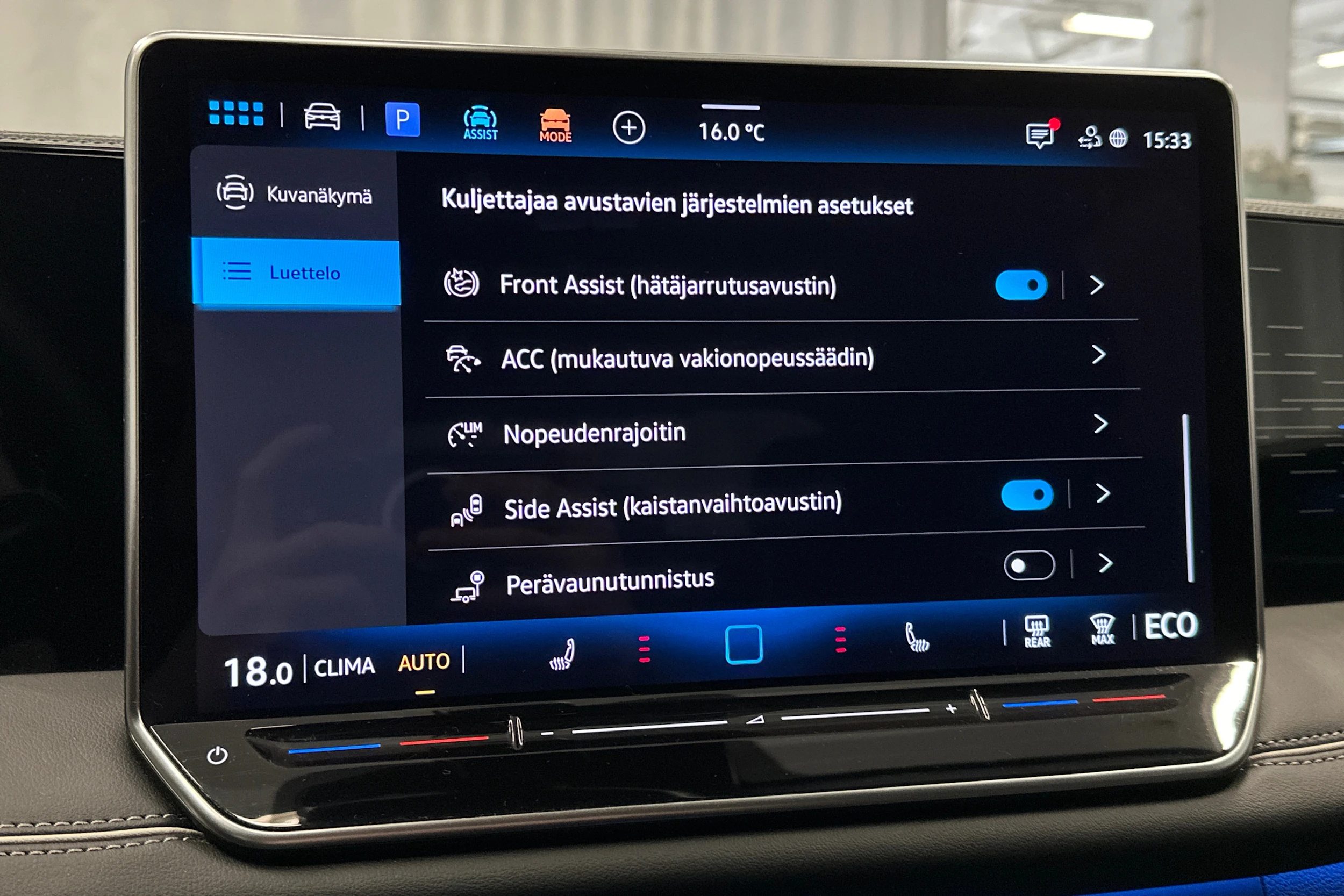 harmaa Volkswagen Tiguan 2025 kuva 27.