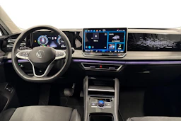 valkoinen Volkswagen Tiguan 2025 kuva 9.