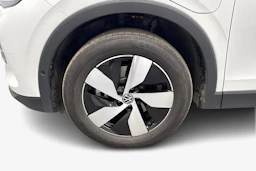 valkoinen Volkswagen Tiguan 2025 kuva 12.