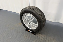 valkoinen Volkswagen Tiguan 2025 kuva 13.