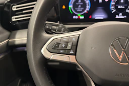 valkoinen Volkswagen Tiguan 2025 kuva 15.