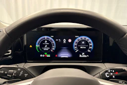 valkoinen Volkswagen Tiguan 2025 kuva 17.