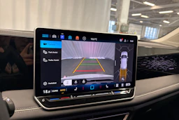 valkoinen Volkswagen Tiguan 2025 kuva 19.