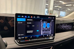 valkoinen Volkswagen Tiguan 2025 kuva 23.