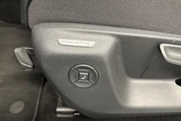 valkoinen Volkswagen Tiguan 2025 kuva 29.