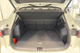 valkoinen Volkswagen Tiguan 2025 kuva 31.