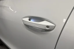 valkoinen Volkswagen Tiguan 2025 kuva 35.