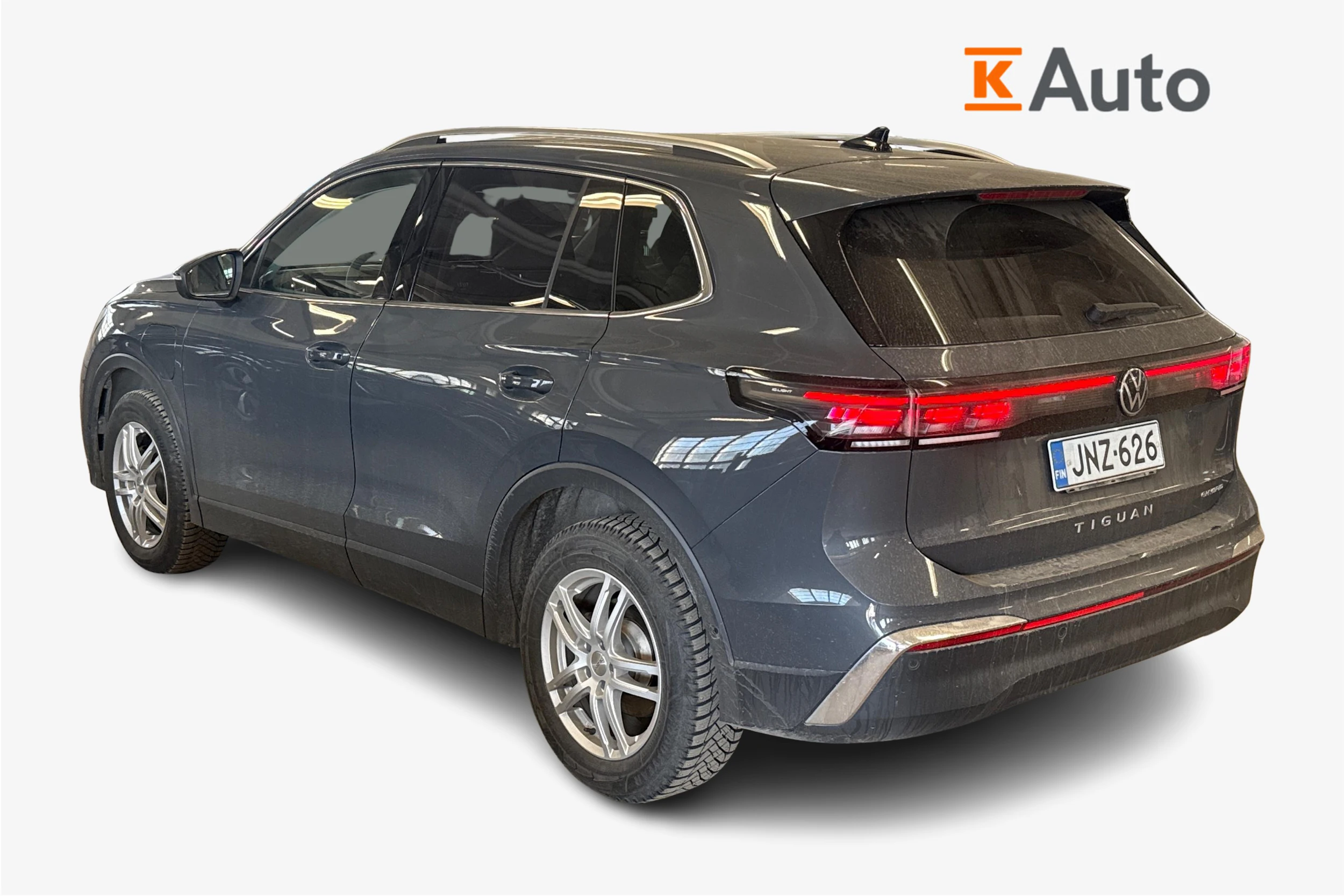 harmaa Volkswagen Tiguan 2025 kuva 2.