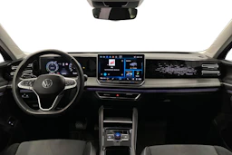 harmaa Volkswagen Tiguan 2025 kuva 9.