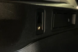 harmaa Volkswagen Tiguan 2025 kuva 16.