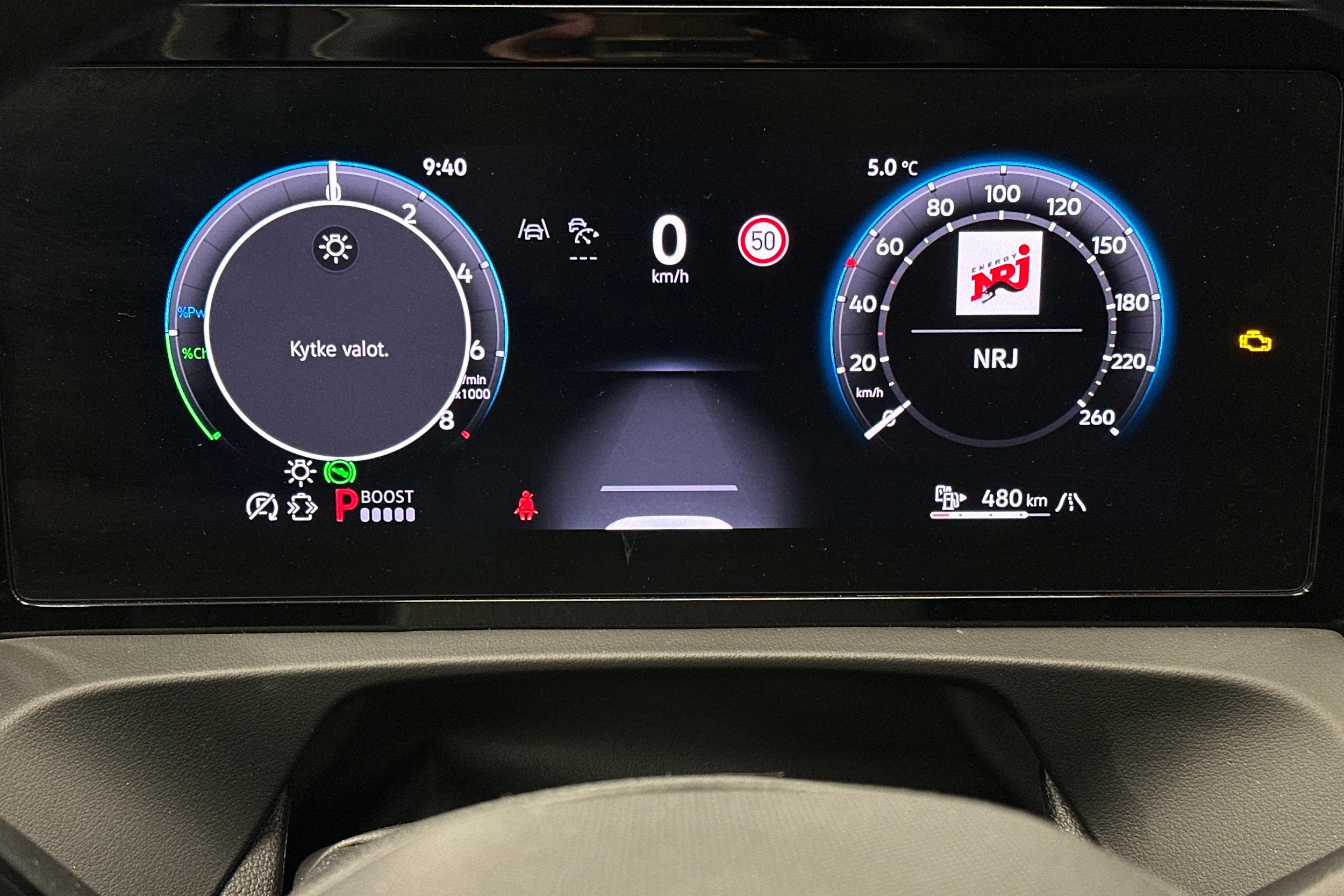 harmaa Volkswagen Tiguan 2025 kuva 22.
