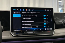 harmaa Volkswagen Tiguan 2025 kuva 28.
