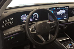 sininen Volkswagen Tiguan 2025 kuva 3.
