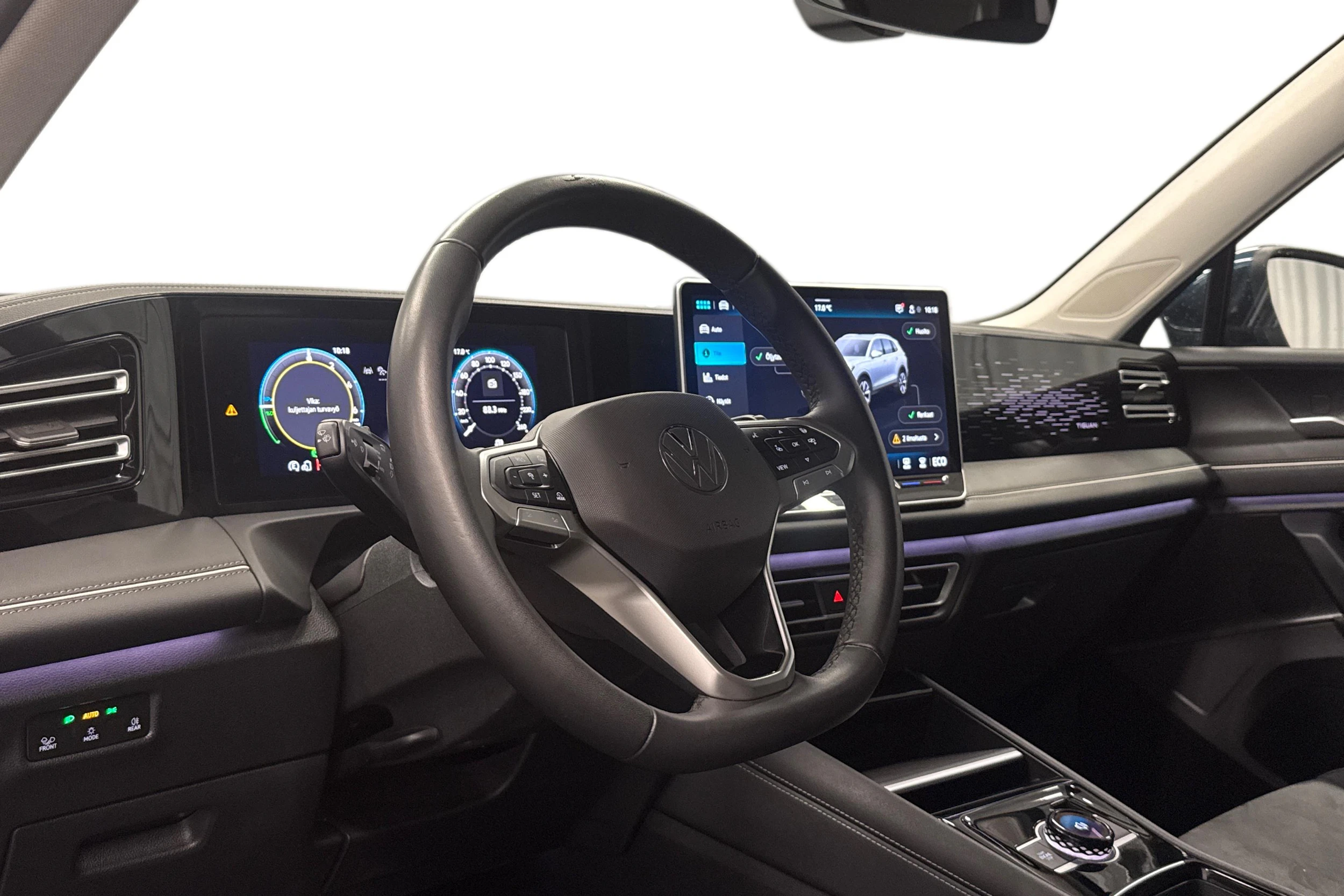 sininen Volkswagen Tiguan 2025 kuva 8.