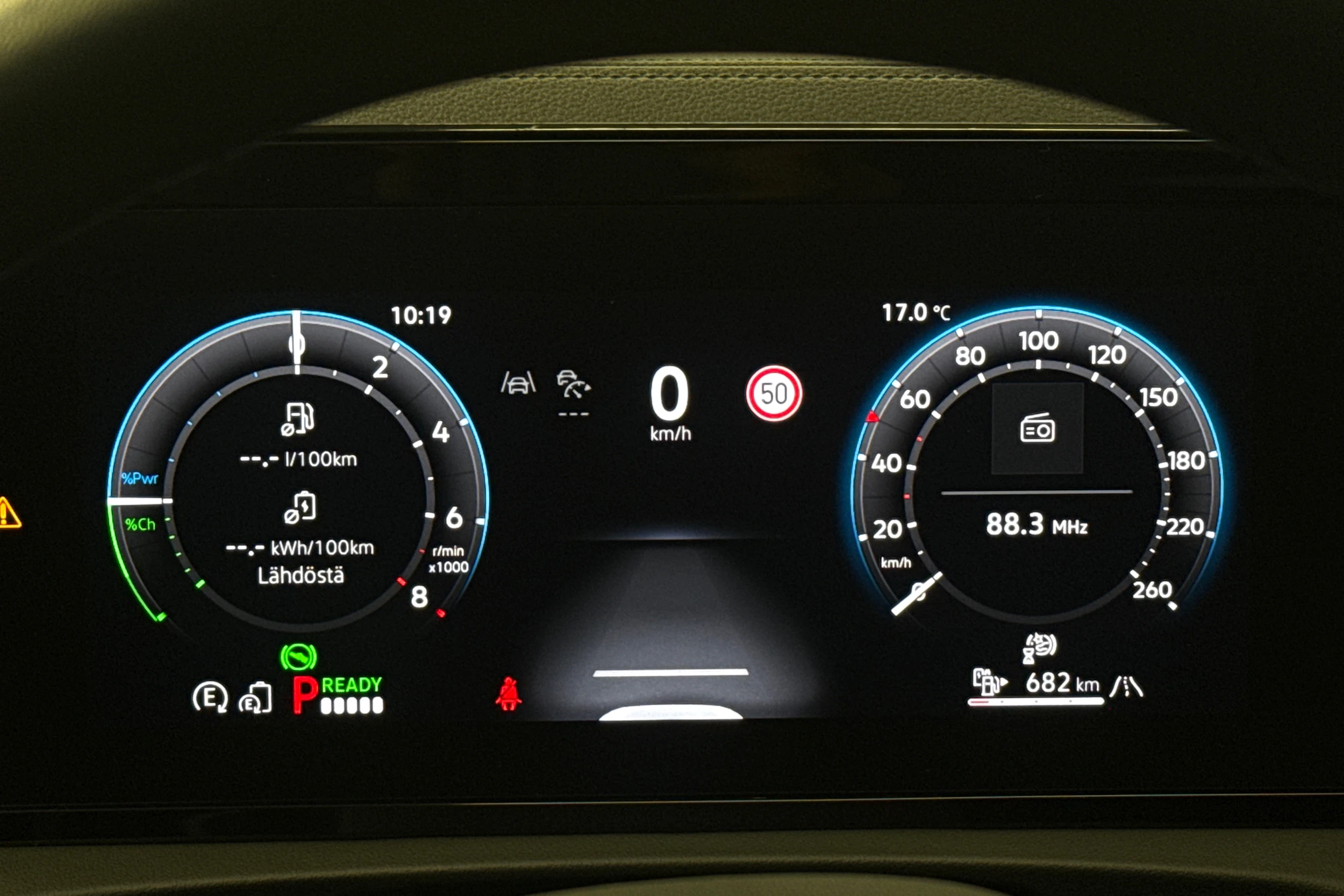 sininen Volkswagen Tiguan 2025 kuva 16.