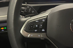 sininen Volkswagen Tiguan 2025 kuva 17.